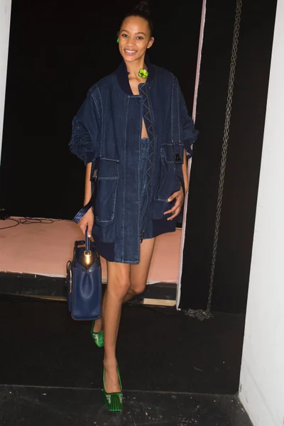 Look 42